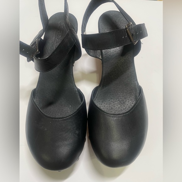 Cordani Black Clogs 9.5 - Picture 4 of 13